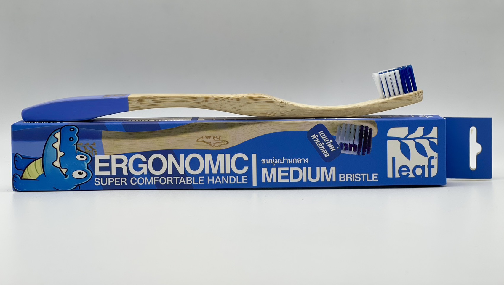 leaf ERGONOMIC BAMBOO TOOTHBRUSH - MEDIUM (smaller bristle head)